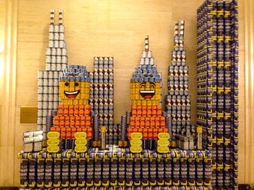 This has nothing to do with Motorola, but interesting sculptures made out of donated cans welcomed visitors to the Merchandise Mart as they boarded the elevators, at least proving what a hip area Moto has set up shop in.