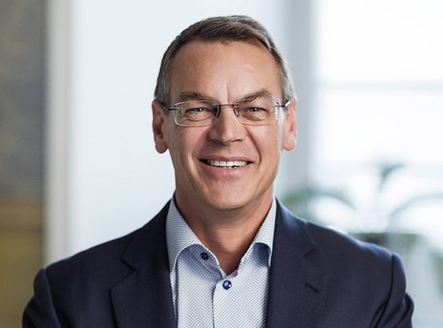 Christian Luiga, Telia's CFO, remains confident the Swedish operator will hit full-year earnings targets despite the cost difficulties in Sweden.