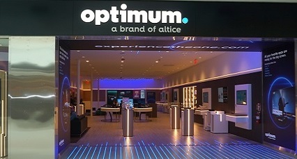Goei said Altice USA will use e-commerce and its brick and mortar stores to promote and sell the company's new mobile service, set to debut by the first half of 2019.