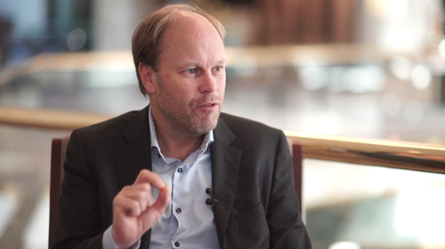 Telia Carrier's chief evangelist Mattias Fridstrom will 'let the transponder vendors fight it out.'