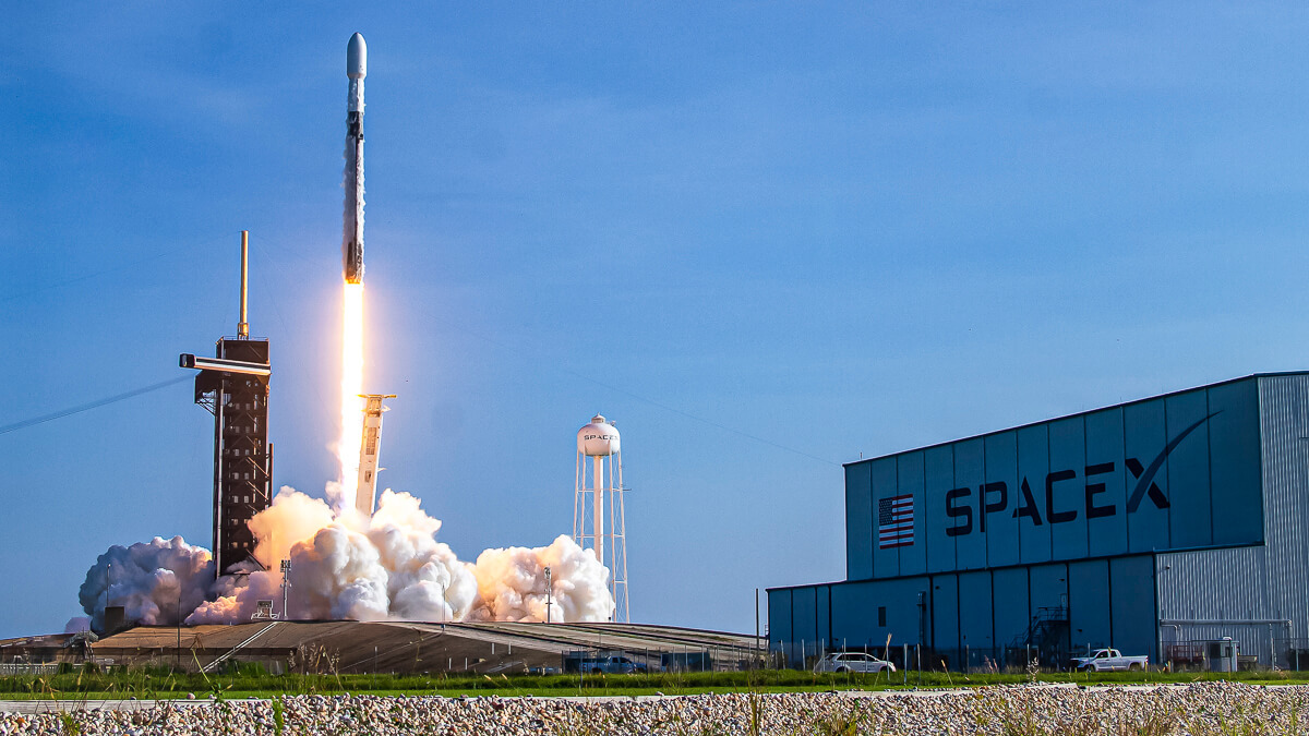 Texas, we have lift-off: It's been confirmed that Starlink will be based in Texas, while Elon Musk tries to rename Boca Chica as Starbase.  (Source: SpaceX on Flickr CC 2.0)