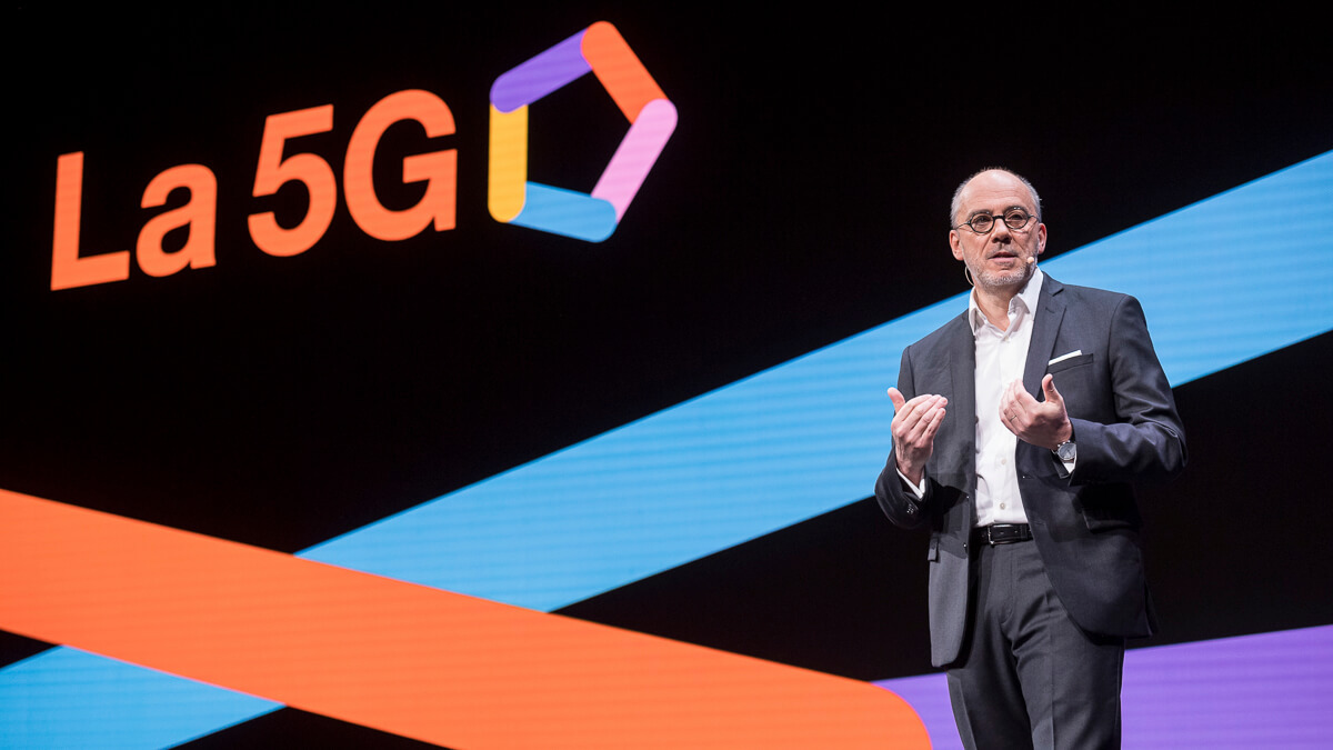 Enfin 5G: Orange A Annoncé Le 3 Décembre Une Date De Lancement De La 5G Dans 15 Municipalités, Le Pdg Stéphane Richard Poussant Ses Références Vertes.  (Paquet Source: Orange)