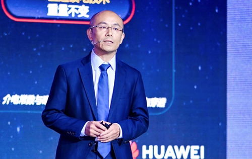 Size matters, says Gan Bin, vice president of Huawei's wireless product line.