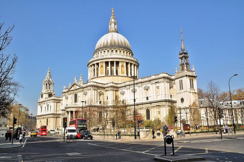 Acoustic beamforming can be observed in one of London's most famous buildings (Source: Eluveitie)