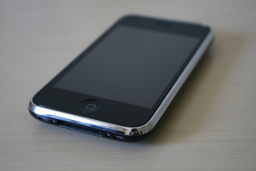 Photo: 'iPhone 3GS 16GB Black (Front)' by William Hook is licensed under CC BY-SA 2.0