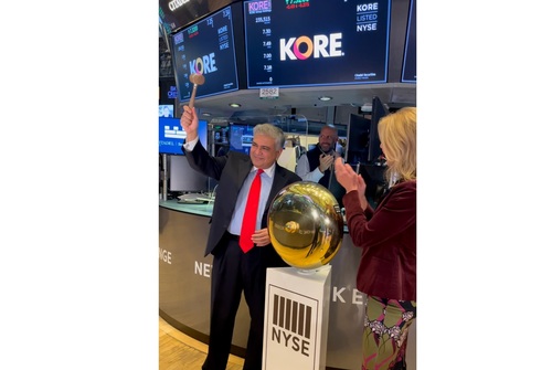 Kore President and CEO Romil Bahl rings the first trade bell as the company starts trading on the New York Stock Exchange on Friday, October 1.
(Image source: Jean Creech Avent for Kore Wireless)