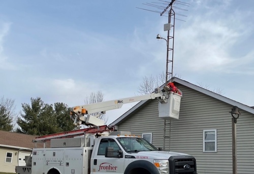 Frontier installs BLiNQ's equipment onto customers' homes. (Source: BLiNQ)