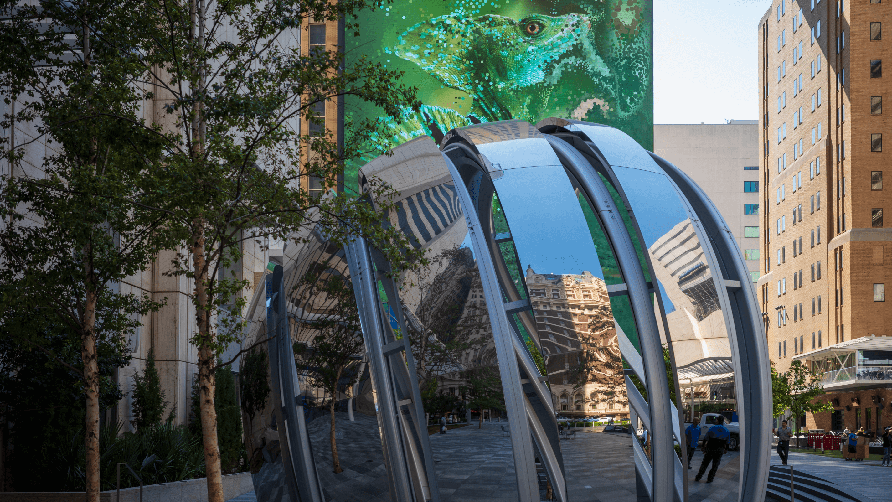 The AT&T Discovery District has dining options, live music and art installations in between the company's offices and some grand old hotels. (Source: Phil Harvey/Light Reading)