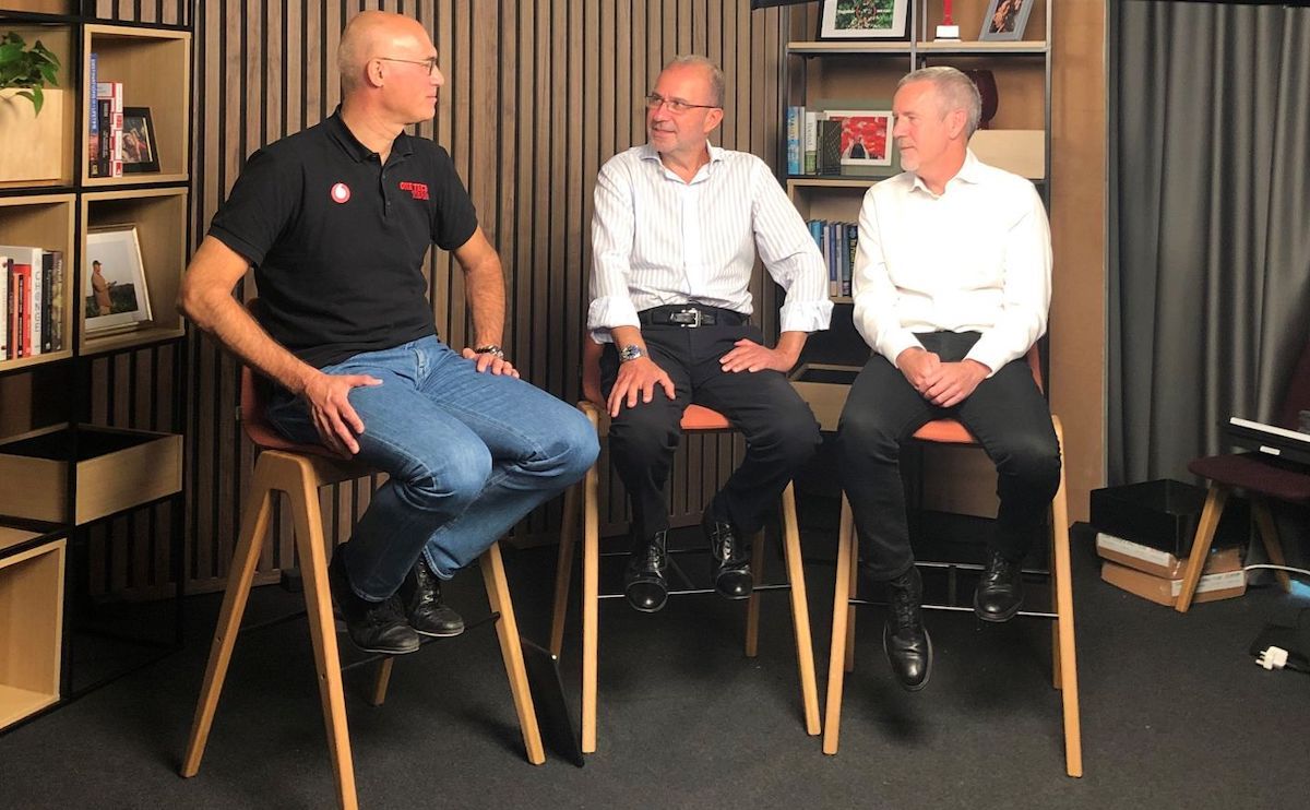 Vodafone's Johan Wibergh (left) last year insisted network costs were under control. (Source: Johan Wibergh/LinkedIn)