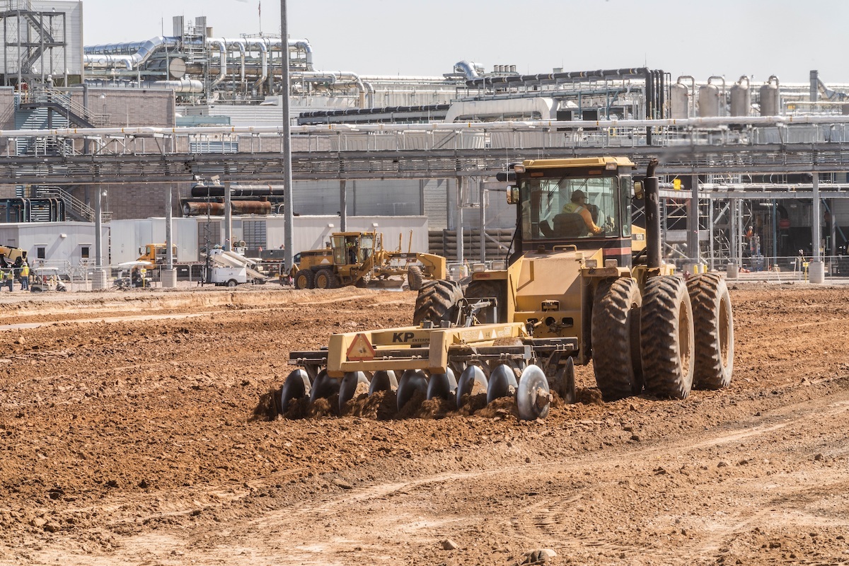 Construction equipment preparing the site for two Intel factories in Arizona. (Source: Intel)