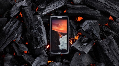 The CORE-X4 smartphone can withstand extreme temperatures. 