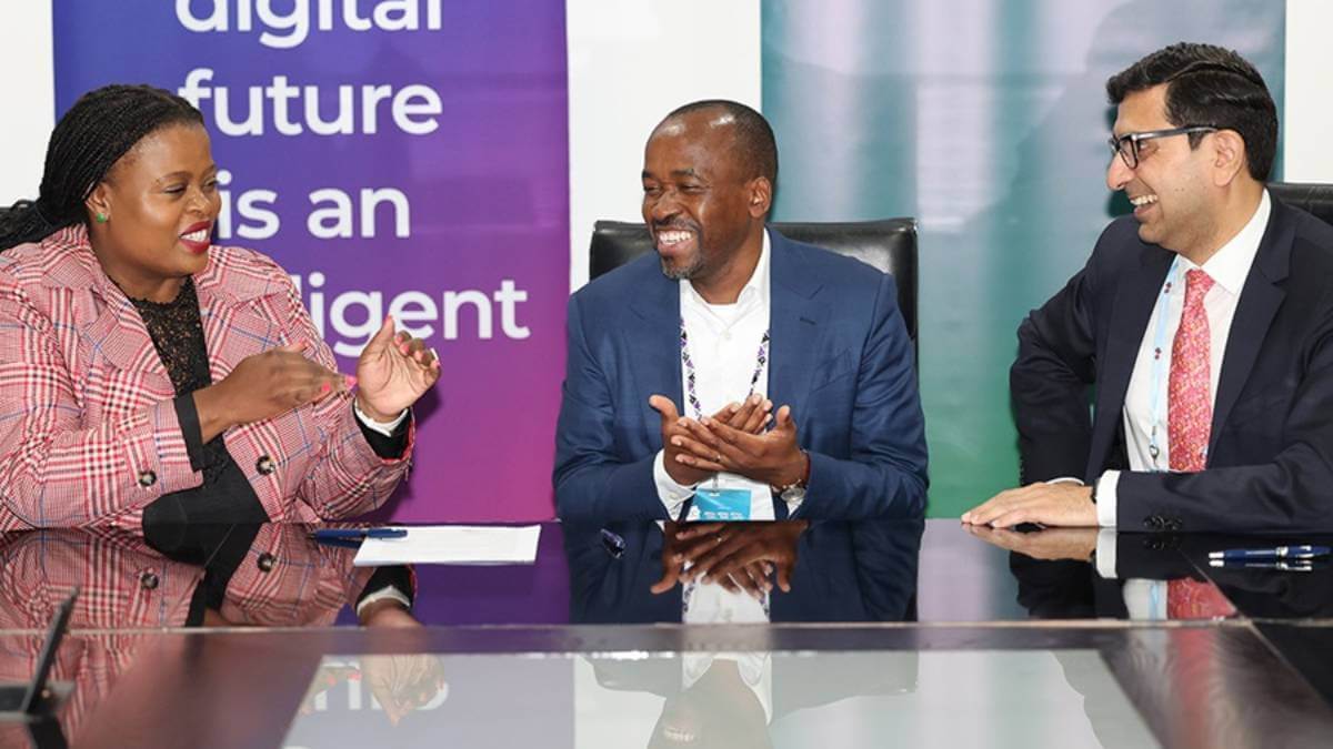 RMB's Client group head of corporate, Nana Phiri; Liquid Intelligent Technologies' group CEO, Hardy Pemhiwa; and IFC's regional industry director for infrastructure and natural resources (Africa), Sarvesh Suri. (Source: Liquid Intelligent Technologies Group) 