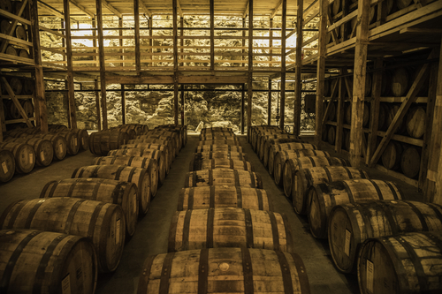 Barrels of whiskey in a storage room, Kentucky. (Photo from Good Free Photos.)