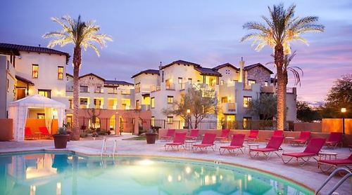 While vacationing at Choice Hotel properties such as the Cibola Vista Resort and Spa in Peoria, Ariz., guests can choose to stay connected via Comcast Business's high-speed infrastructure under a four-year deal recently signed between the two organizations. (Photo Source: Choice Hotels) 